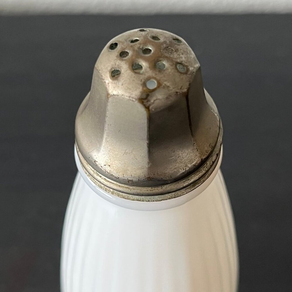 Vintage 1930s White Milk Glass Shaker // Ribbed Sides Metal Top 5.5" Tall - Picture 2 of 5